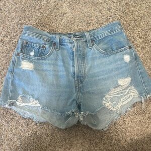 501 Levi Light Washed Jean Shorts Size 27